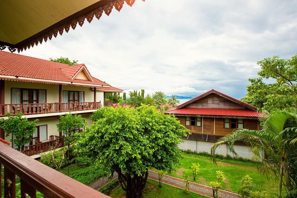 Buri Beach Resort Ko Pha Ngan Exterior photo